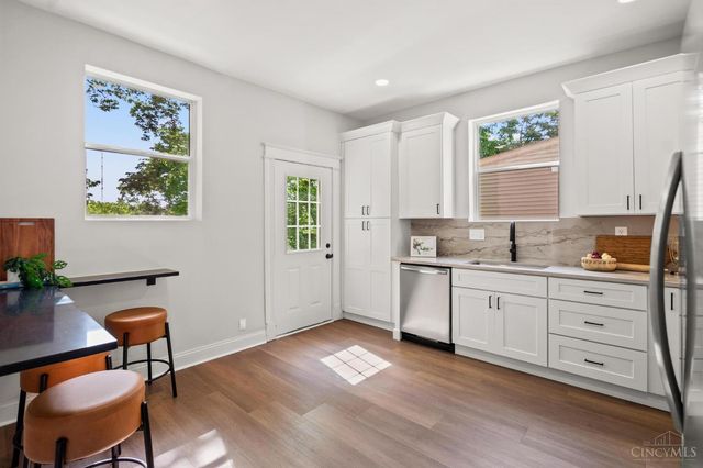 2028 Burnet Avenue, Cincinnati, OH 45219