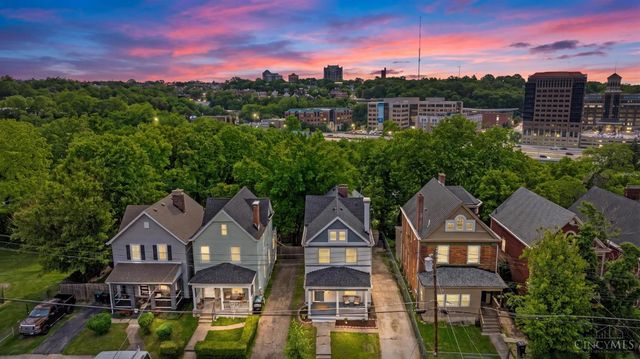 2028 Burnet Avenue, Cincinnati, OH 45219