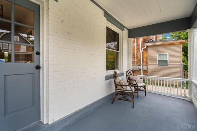 2028 Burnet Avenue, Cincinnati, OH 45219