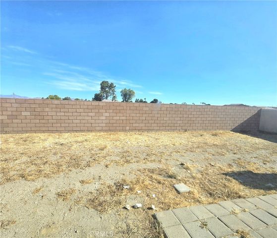 586 Directo, San Jacinto, CA 92583