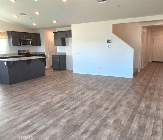 586 Directo, San Jacinto, CA 92583
