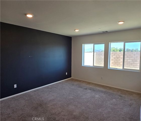 586 Directo, San Jacinto, CA 92583