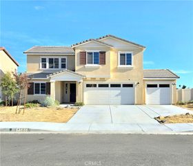 586 Directo, San Jacinto, CA 92583