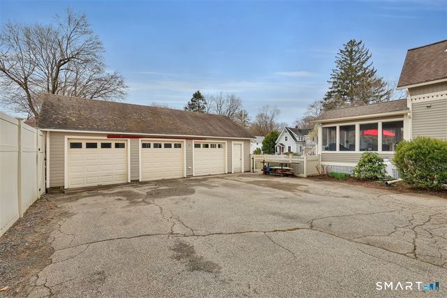 112 Main Street, Essex, CT 06409