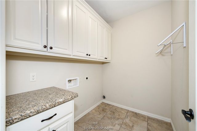 4192 Wagonwheel Road, Bryan, TX 77808