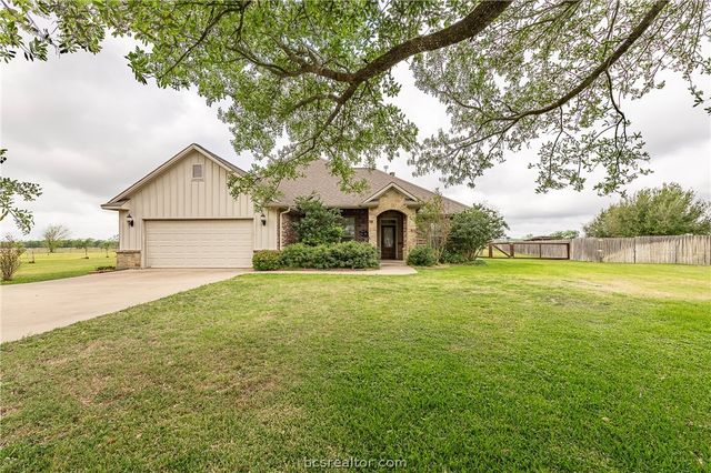4192 Wagonwheel Road, Bryan, TX 77808