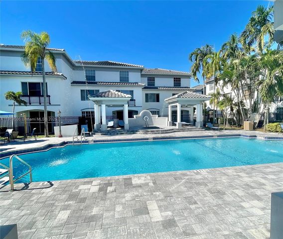 745 SW 148th Ave 815, Sunrise, FL 33325