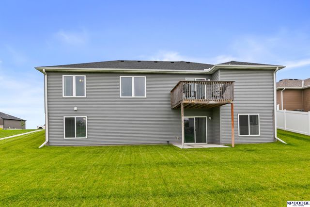 7312 N 49 Street, Lincoln, NE 68514