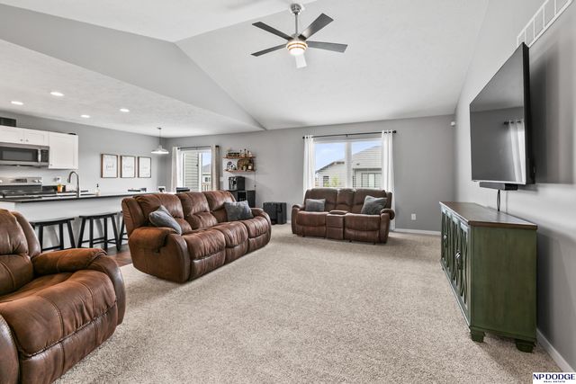 7312 N 49 Street, Lincoln, NE 68514
