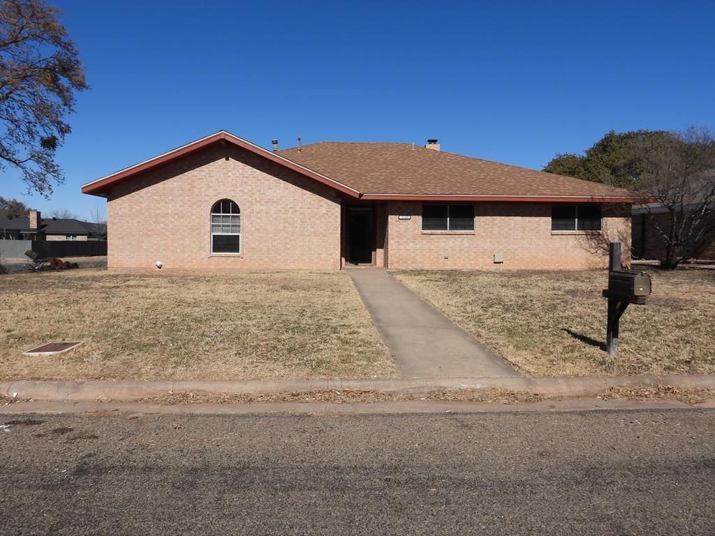 Image 1 of property listing at 3110 Timber Ridge Dr, San Angelo, TX 76904