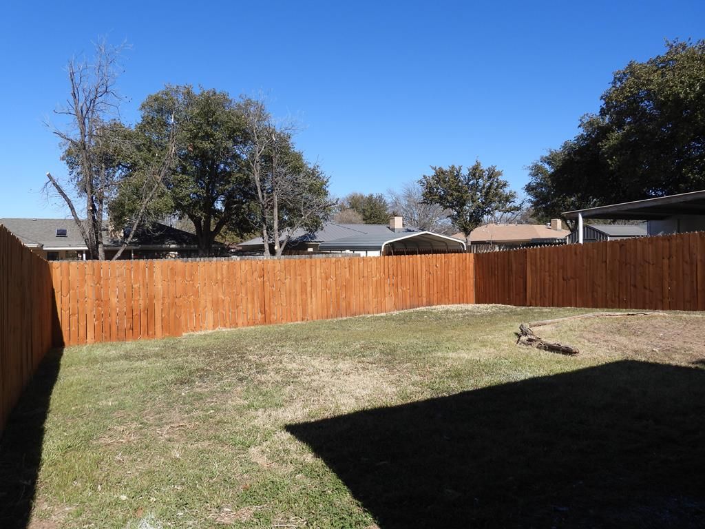 Image 21 of property listing at 3110 Timber Ridge Dr, San Angelo, TX 76904