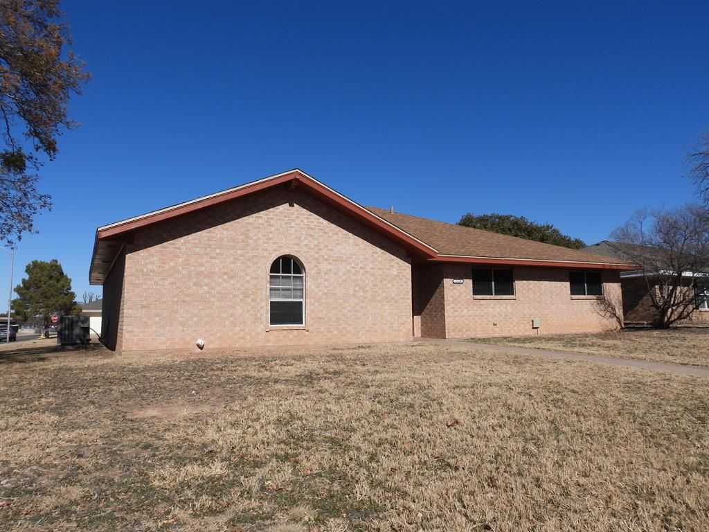 Image 25 of property listing at 3110 Timber Ridge Dr, San Angelo, TX 76904
