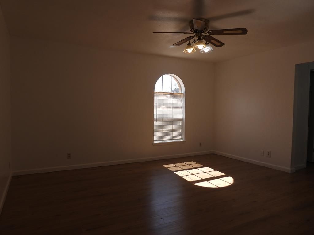 Image 8 of property listing at 3110 Timber Ridge Dr, San Angelo, TX 76904