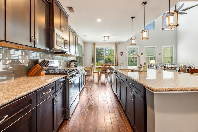 4 Tybee Island Ct, Bluffton, SC 29910