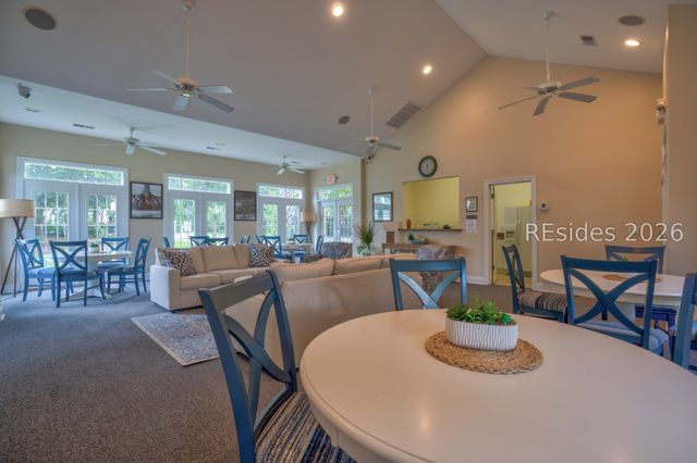 4 Tybee Island Ct, Bluffton, SC 29910