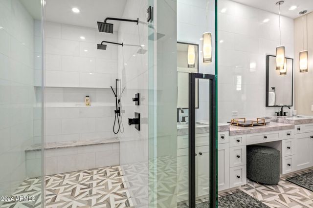 37200 N CAVE CREEK Road 1082, Scottsdale, AZ 85262