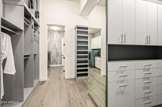 37200 N CAVE CREEK Road 1082, Scottsdale, AZ 85262