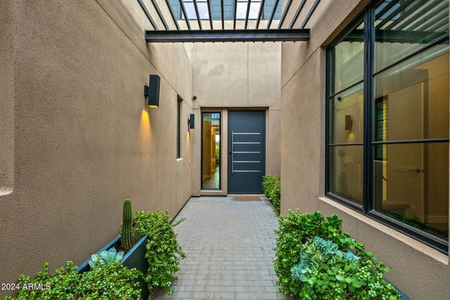 37200 N CAVE CREEK Road 1082, Scottsdale, AZ 85262