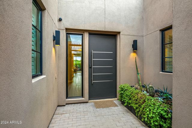 37200 N CAVE CREEK Road 1082, Scottsdale, AZ 85262