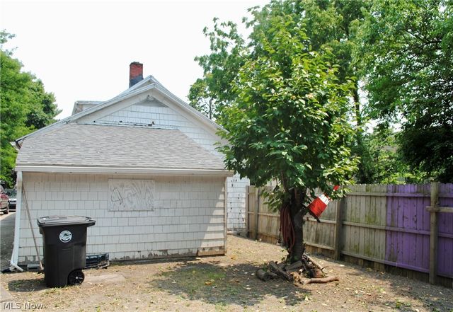 3172 W 50th Street, Cleveland, OH 44102