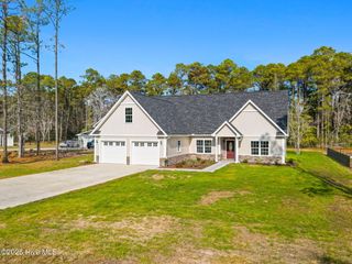 192 Boundary Loop Road NW, Calabash, NC 28467
