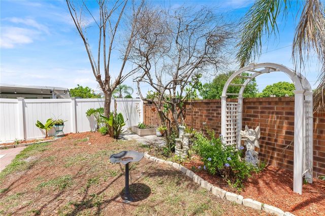 4629 CAVERNS DRIVE, Kissimmee, FL 34758