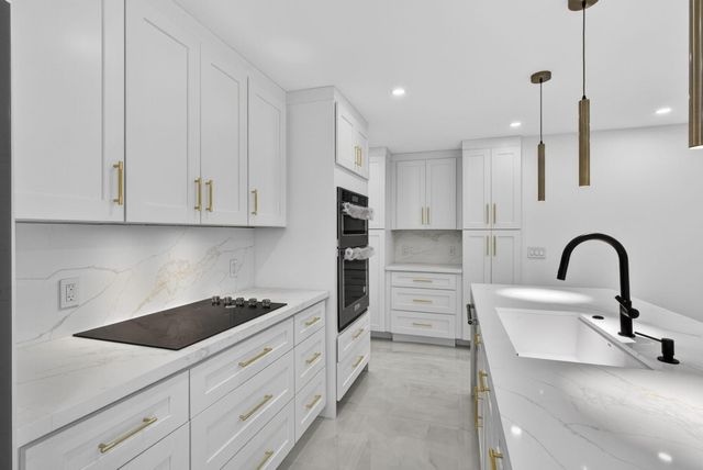 12890 Guilford Circle, Wellington, FL 33414