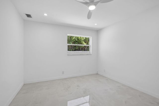 12890 Guilford Circle, Wellington, FL 33414