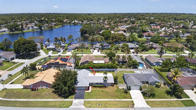 12890 Guilford Circle, Wellington, FL 33414