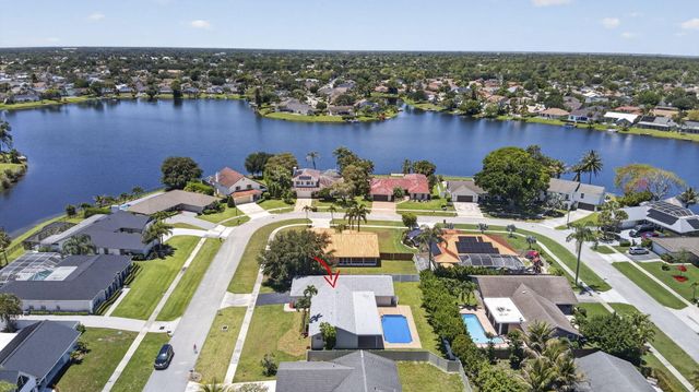 12890 Guilford Circle, Wellington, FL 33414