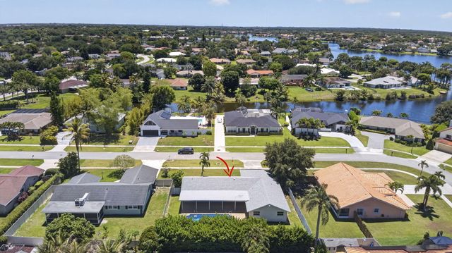 12890 Guilford Circle, Wellington, FL 33414