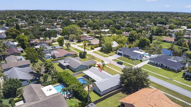 12890 Guilford Circle, Wellington, FL 33414