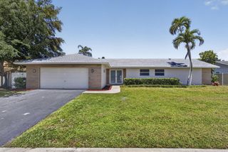 12890 Guilford Circle, Wellington, FL 33414