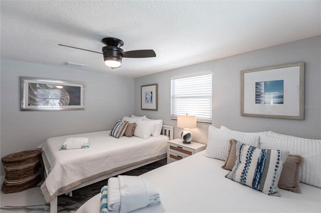 6154 MIDNIGHT PASS ROAD C16, Sarasota, FL 34242