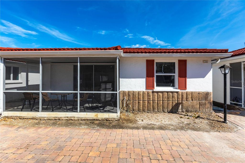 6154 MIDNIGHT PASS ROAD C16, Sarasota, FL 34242