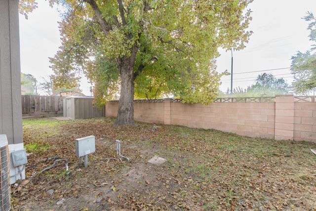 975 N H Street 22, Tulare, CA 93274