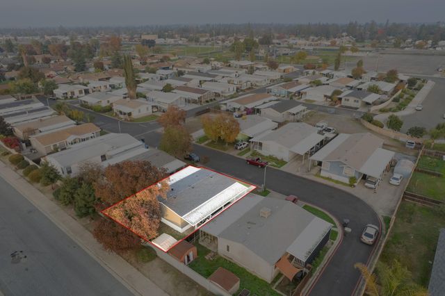 975 N H Street 22, Tulare, CA 93274