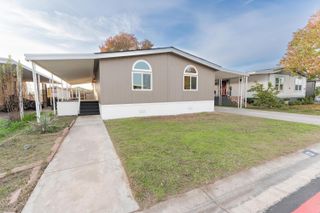 975 N H Street 22, Tulare, CA 93274