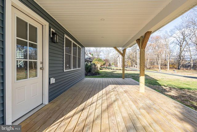 1434 RIVER RD, Upper Black Eddy, PA 18972