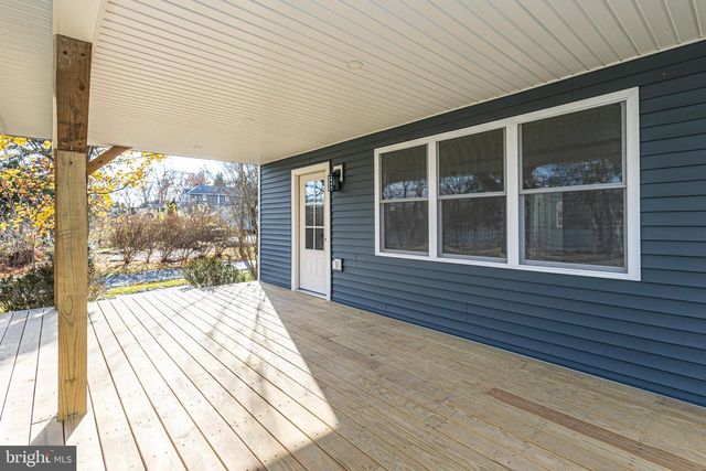 1434 RIVER RD, Upper Black Eddy, PA 18972