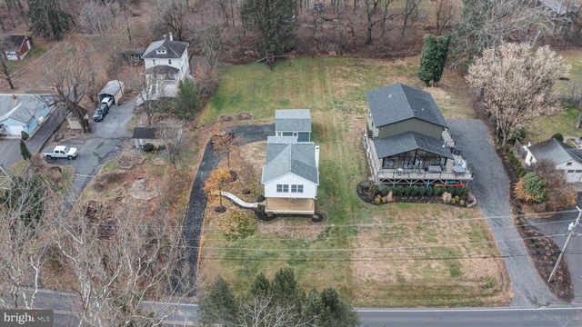 1434 RIVER RD, Upper Black Eddy, PA 18972
