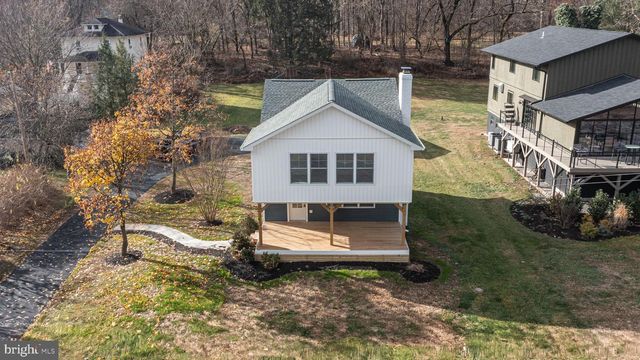 1434 RIVER RD, Upper Black Eddy, PA 18972