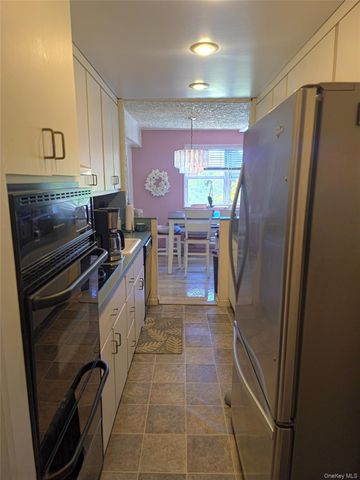 89-35 155th Ave 5D, Howard Beach, NY 11414