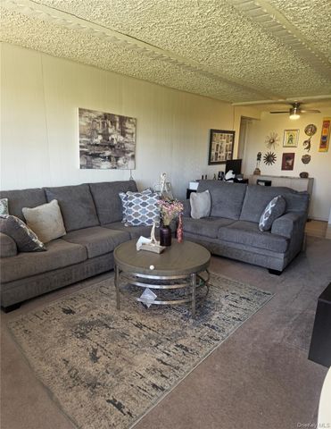 89-35 155th Ave 5D, Howard Beach, NY 11414