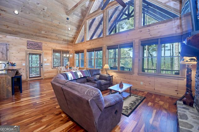 121 Noontootla Trail, Blue Ridge, GA 30513
