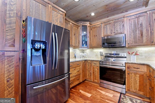 121 Noontootla Trail, Blue Ridge, GA 30513