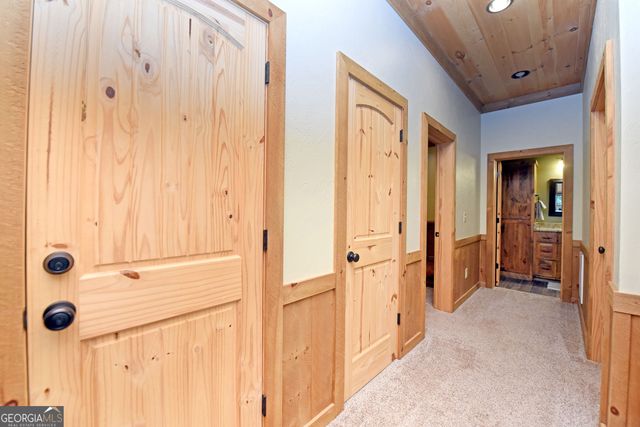 121 Noontootla Trail, Blue Ridge, GA 30513