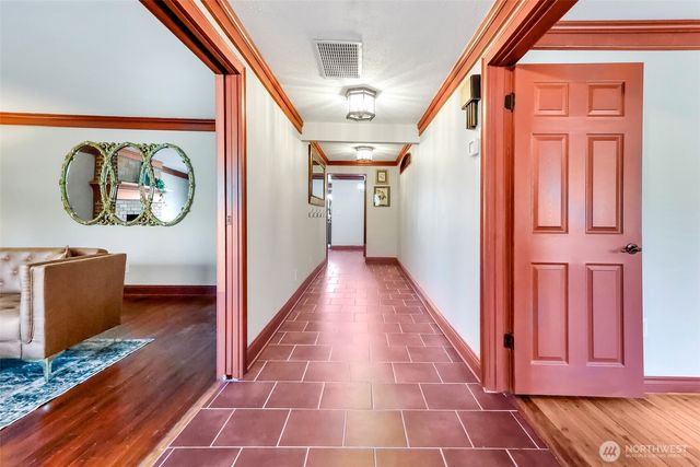 4059 SW 321st Street, Federal Way, WA 98023