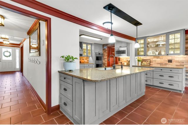 4059 SW 321st Street, Federal Way, WA 98023