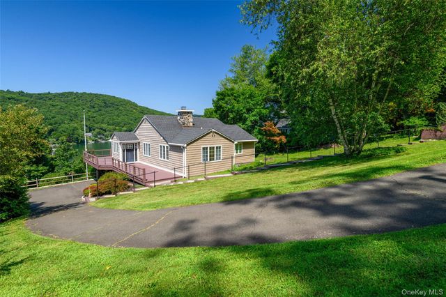 36 Sunset New Fairfield, New Fairfield, NY 06812